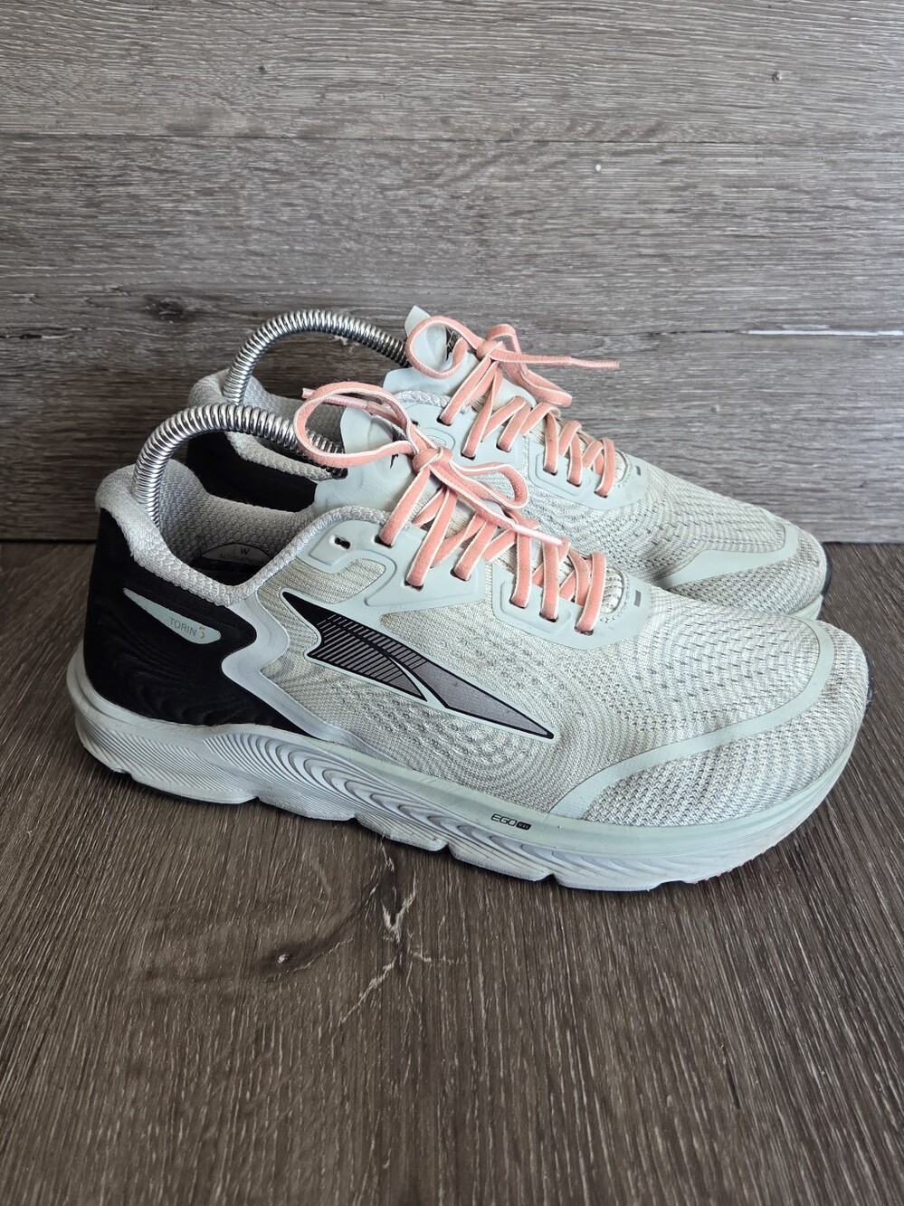 Altra Torin 5 Women's Size 9 Running Shoes Gray Coral